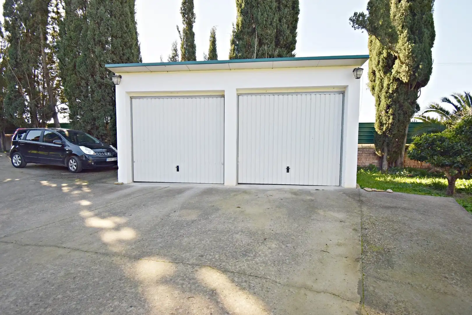 Parking of Country homes for sale in Jerez de la Frontera  with Air Conditioner, Private garden and Storage room