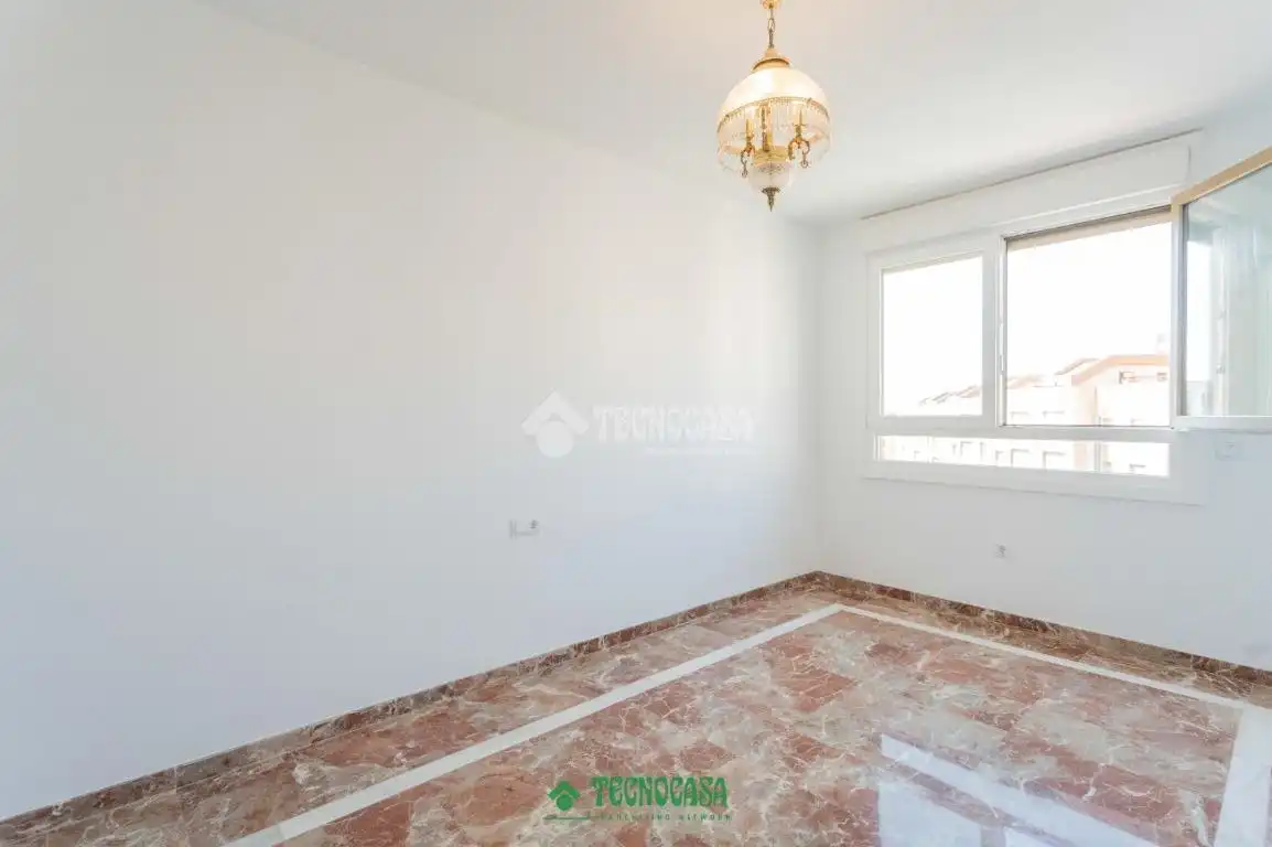Habitación de Piso en venta en Almería con Aire acondicionado