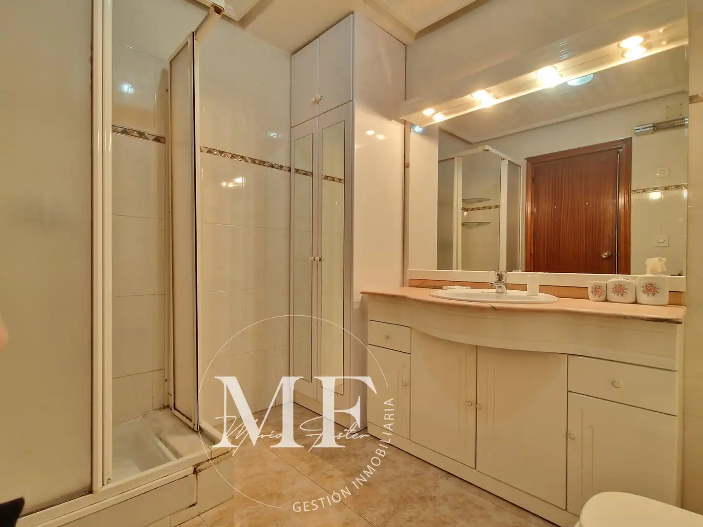 Bathroom of Flat for sale in El Campello  with Air Conditioner, Terrace and Storage room