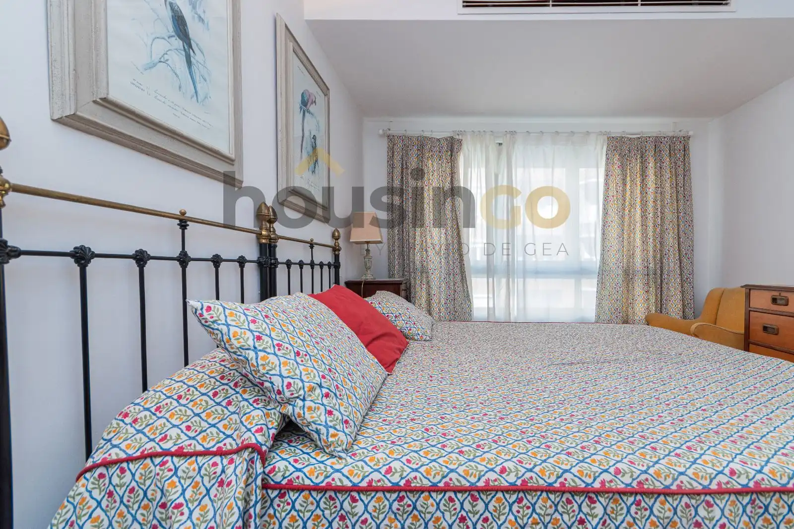 Bedroom of Flat for rent in Madrid  with Air Conditioner, Heating and Furnished