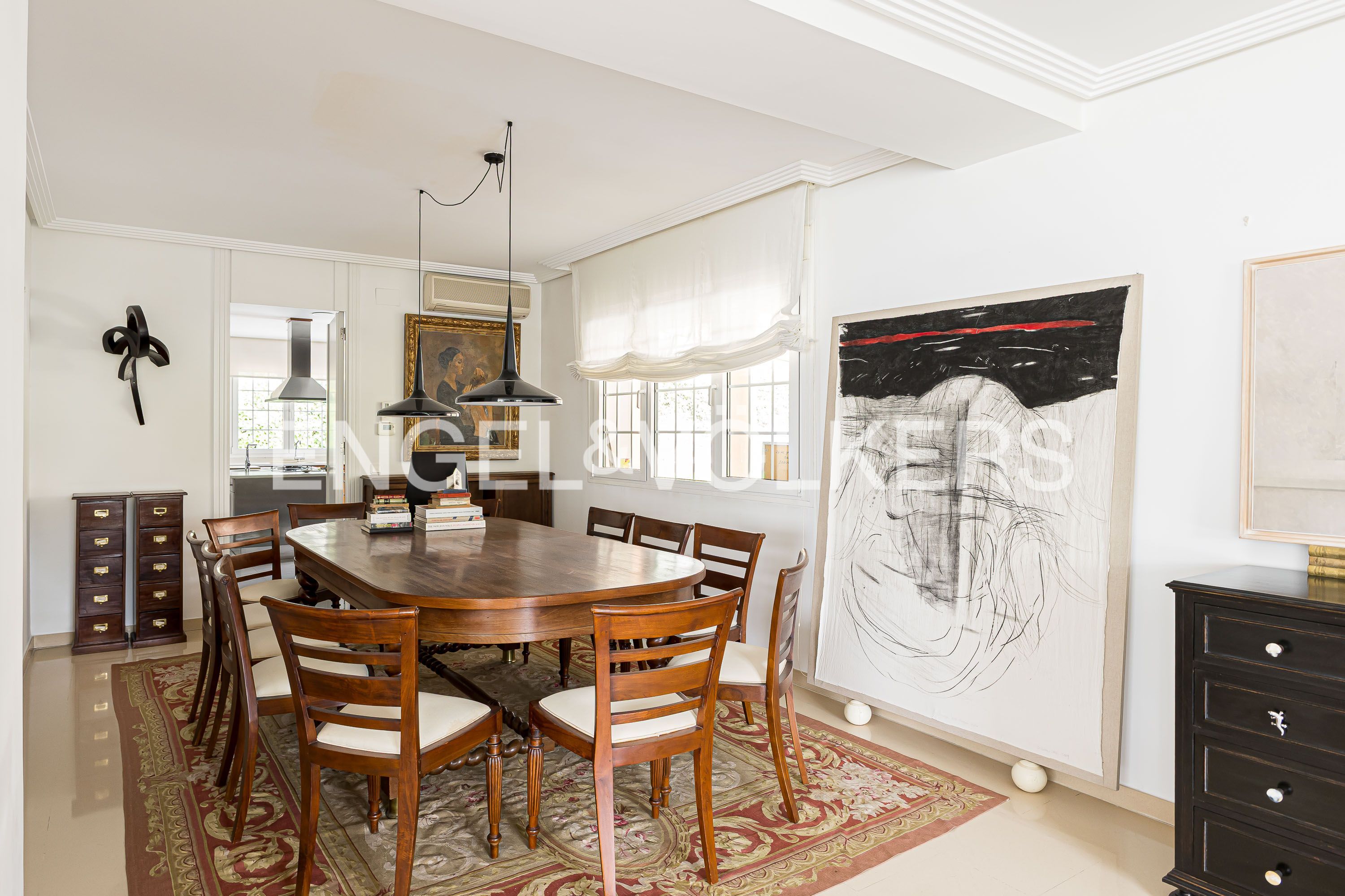 Menjador de Casa o xalet en venda en Boadilla del Monte amb Aire condicionat, Calefacció i Jardí privat