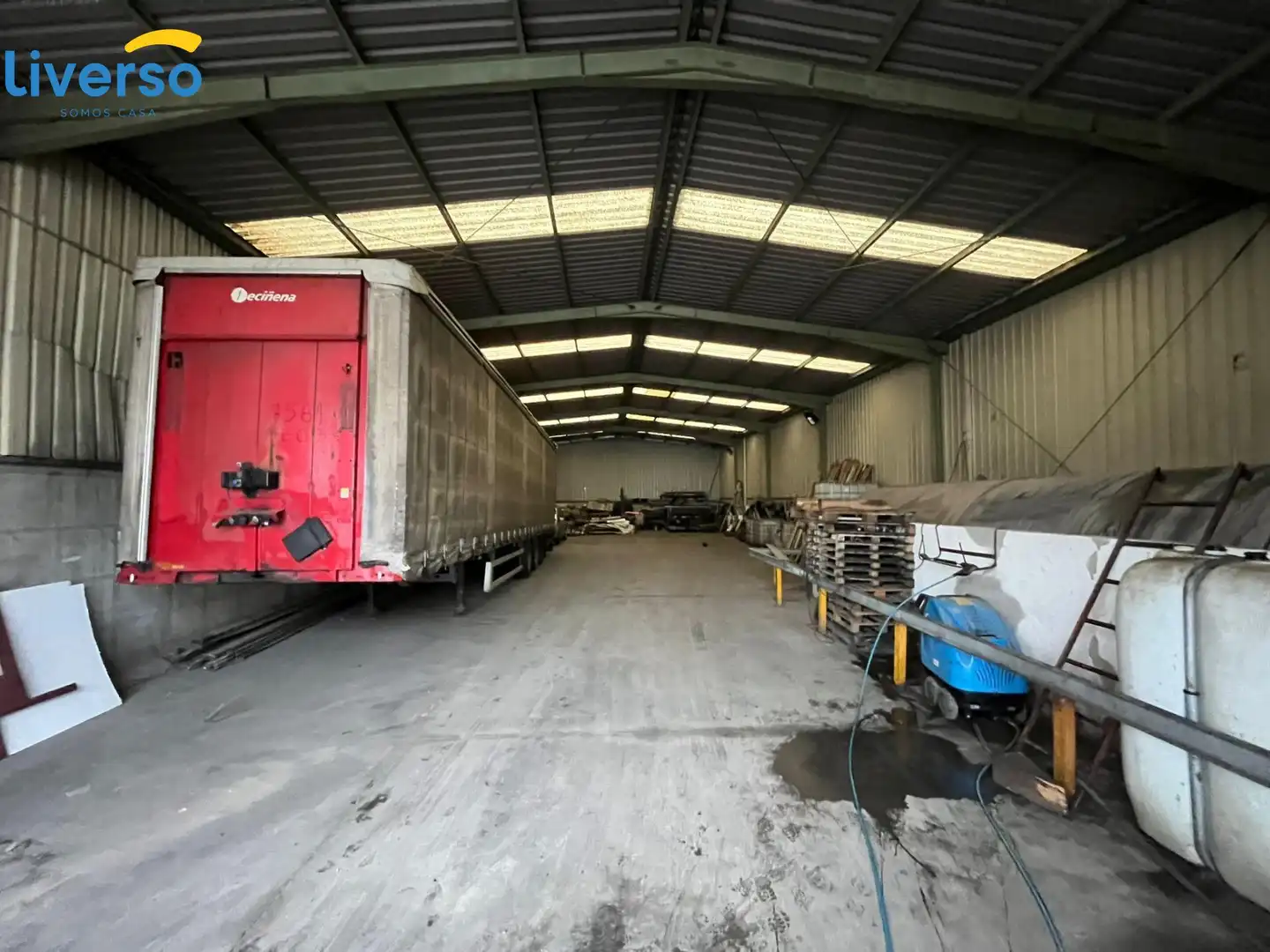 Vista exterior de Nave industrial en venta en Villariezo con Calefacción