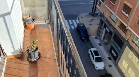 Foto 4 de Piso en venta en Calle Cangas de Onís, 11, Laviada, Gijón
