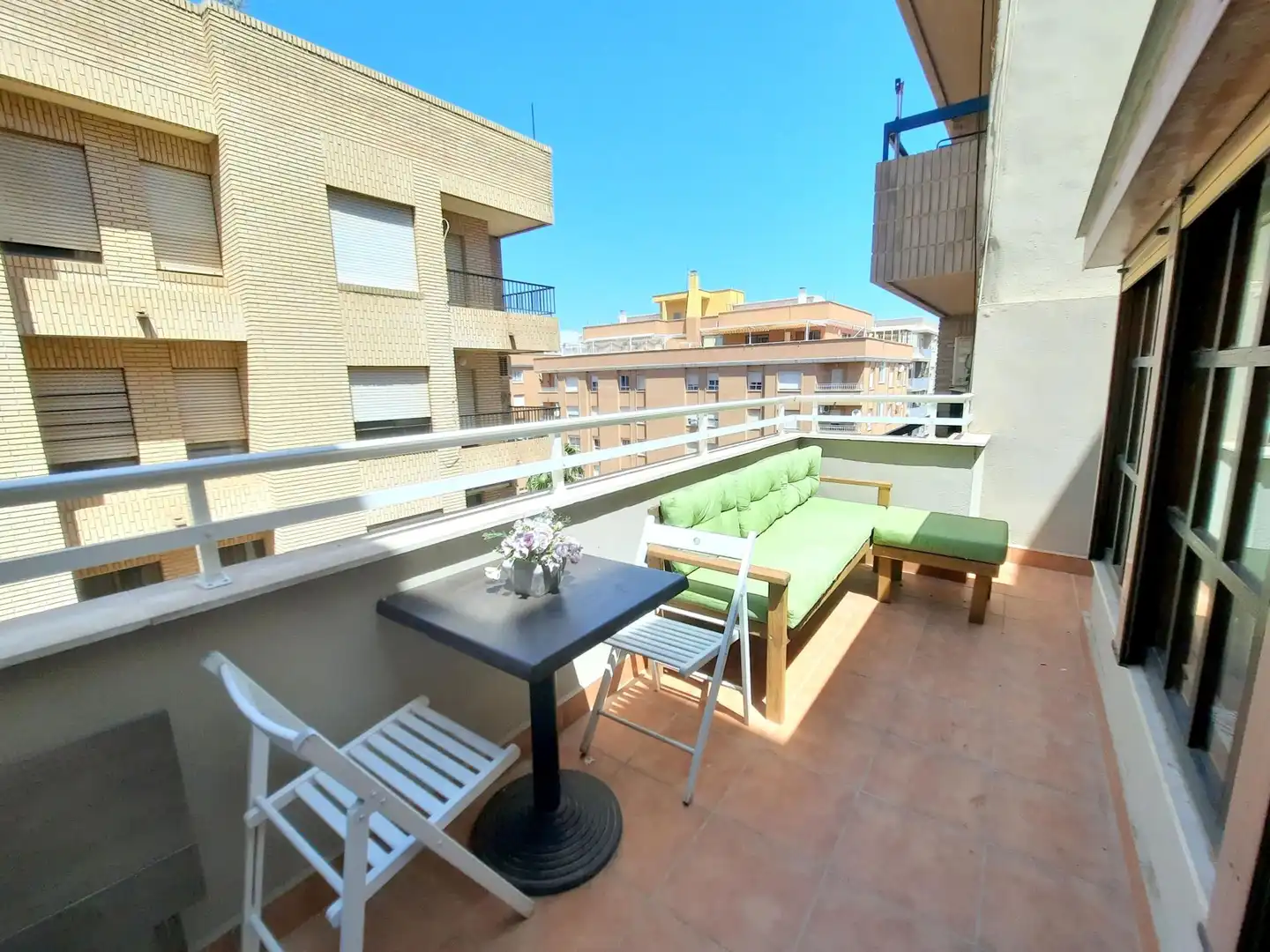 Terrassa de Pis en venda en Sagunto / Sagunt amb Aire condicionat, Calefacció i Terrassa