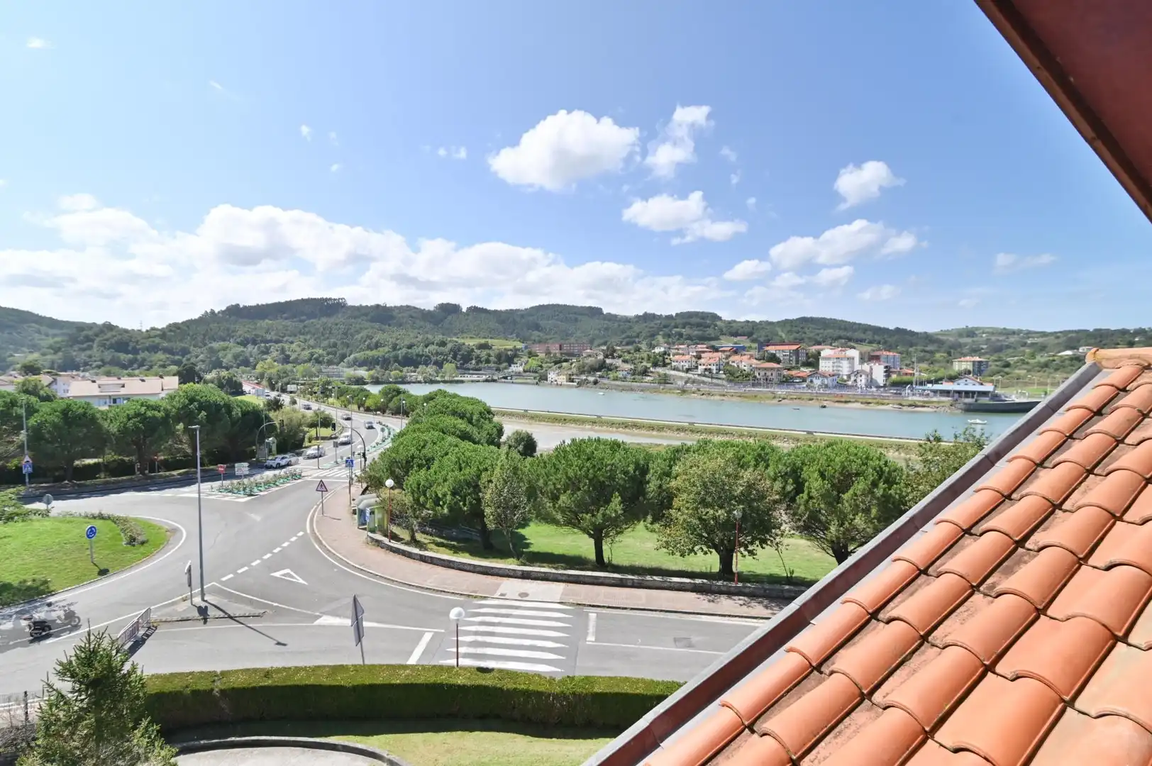 Vista exterior de Casa o chalet en venta en Gorliz con Calefacción, Jardín privado y Terraza