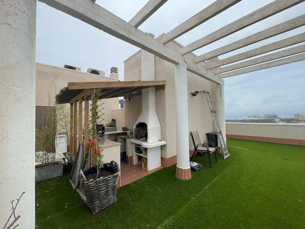 Terraza de Ático en venta en La Manga del Mar Menor con Aire acondicionado, Terraza y Piscina