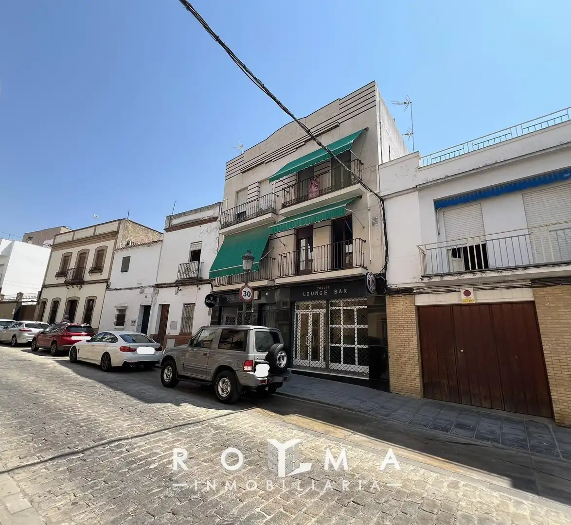 Vista exterior de Pis en venda en Coria del Río