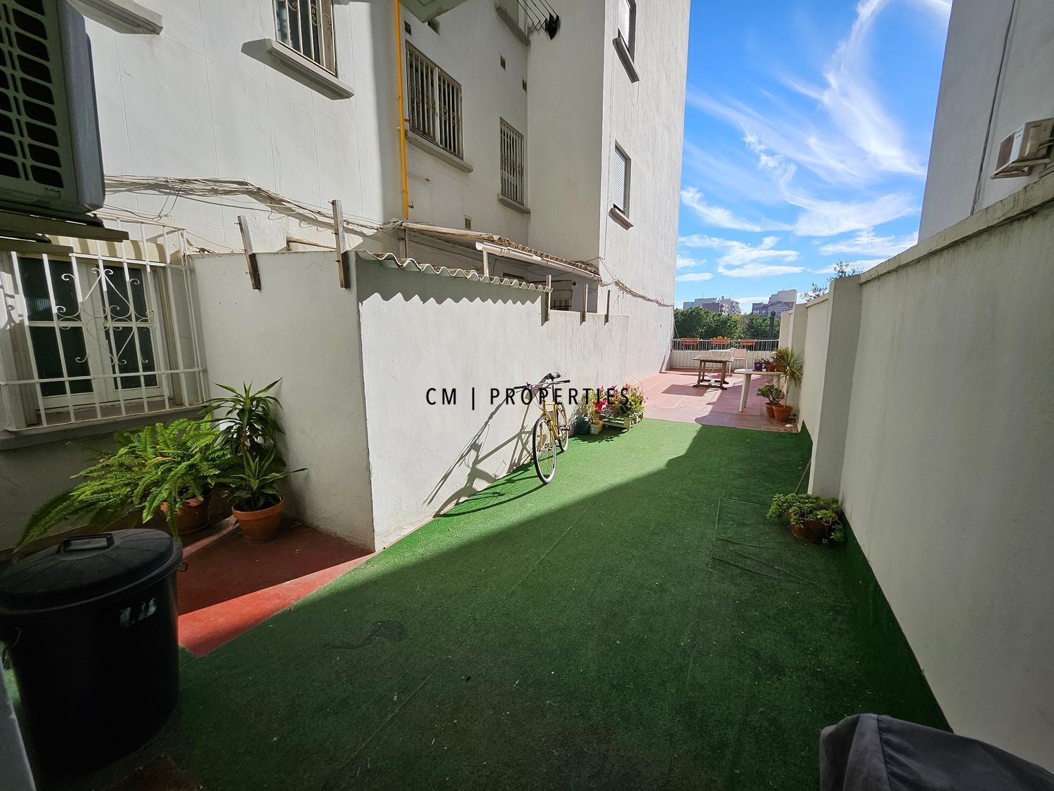 Terrace of Flat to rent in  Valencia Capital  with Air Conditioner, Heating and Terrace