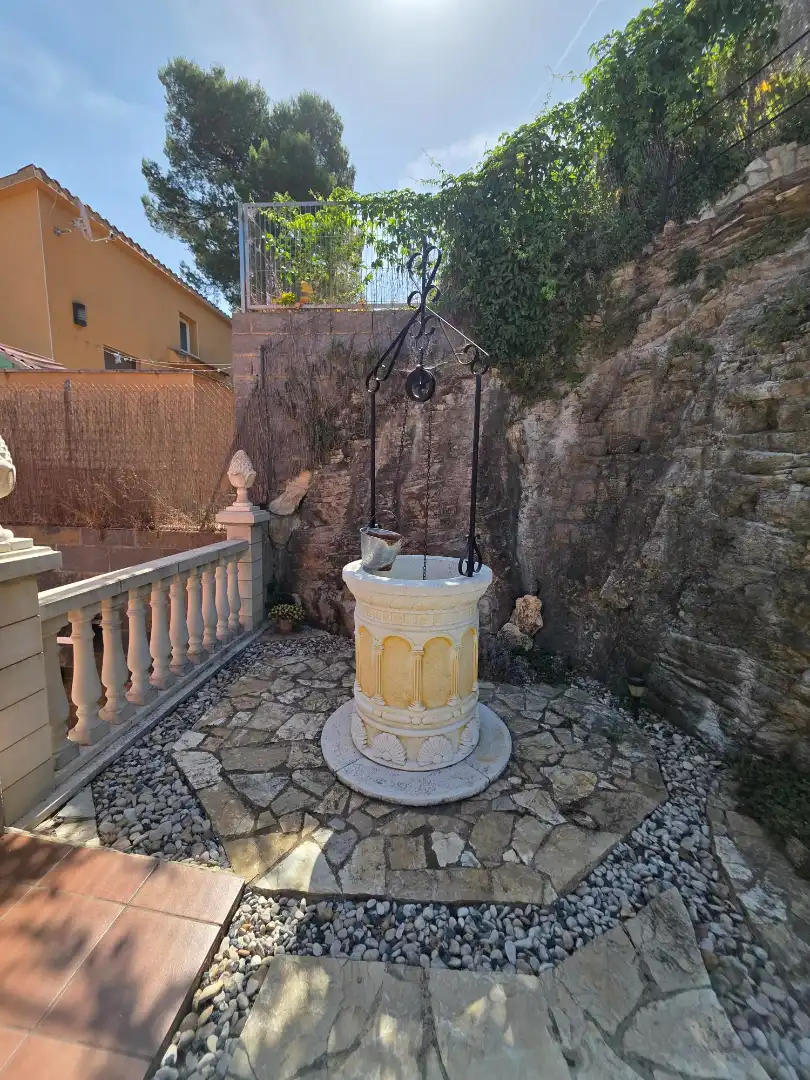 Casa amb terrassa en venda a Vallirana, imagen 36