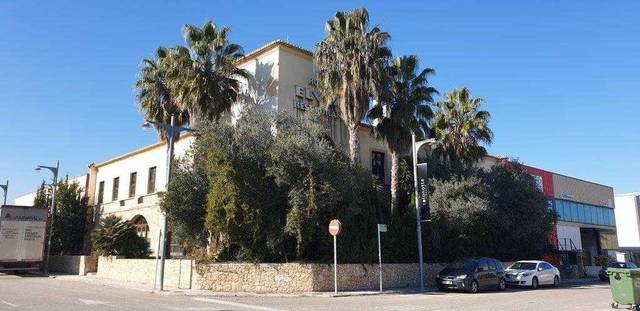 Edificio en Venta en C/ Beniganim - Edificio Industrial Parcela 36-38 - en Pego