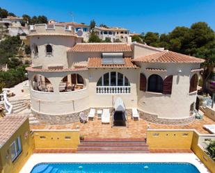 Vista exterior de Finca rústica en venda en Benitachell / El Poble Nou de Benitatxell amb Aire condicionat, Terrassa i Piscina