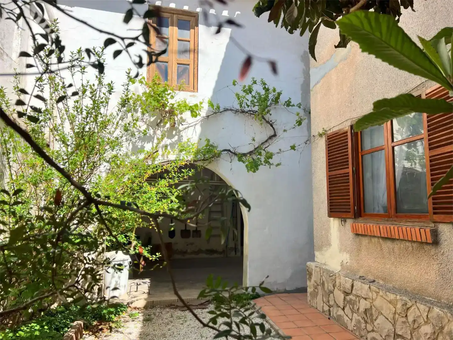 Exterior view of Flat for sale in Camporrobles  with Private garden, Storage room and Furnished