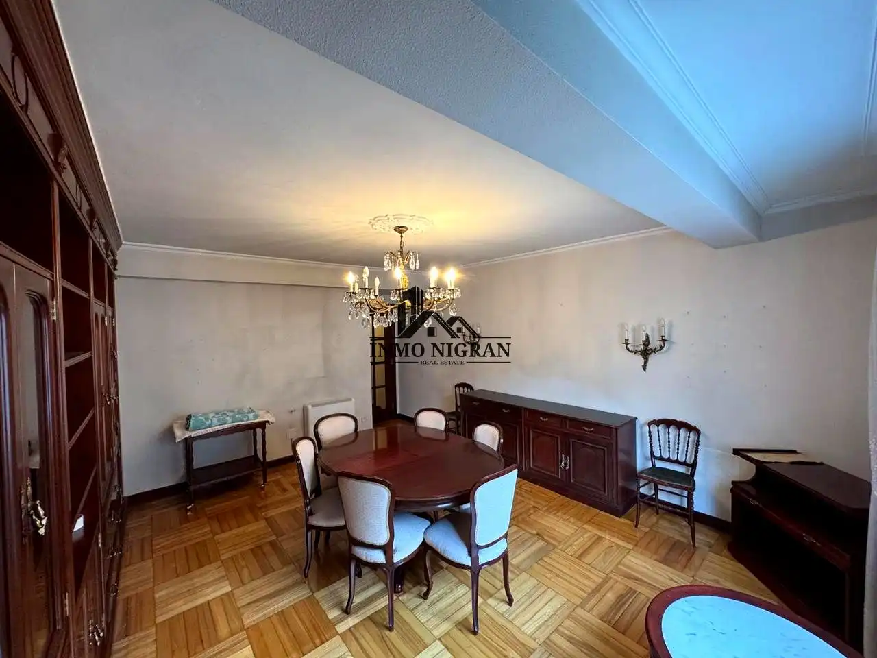 Esszimmer von Wohnung zum Verkauf in Vigo  mit Heizung, Parkett und Abstellraum