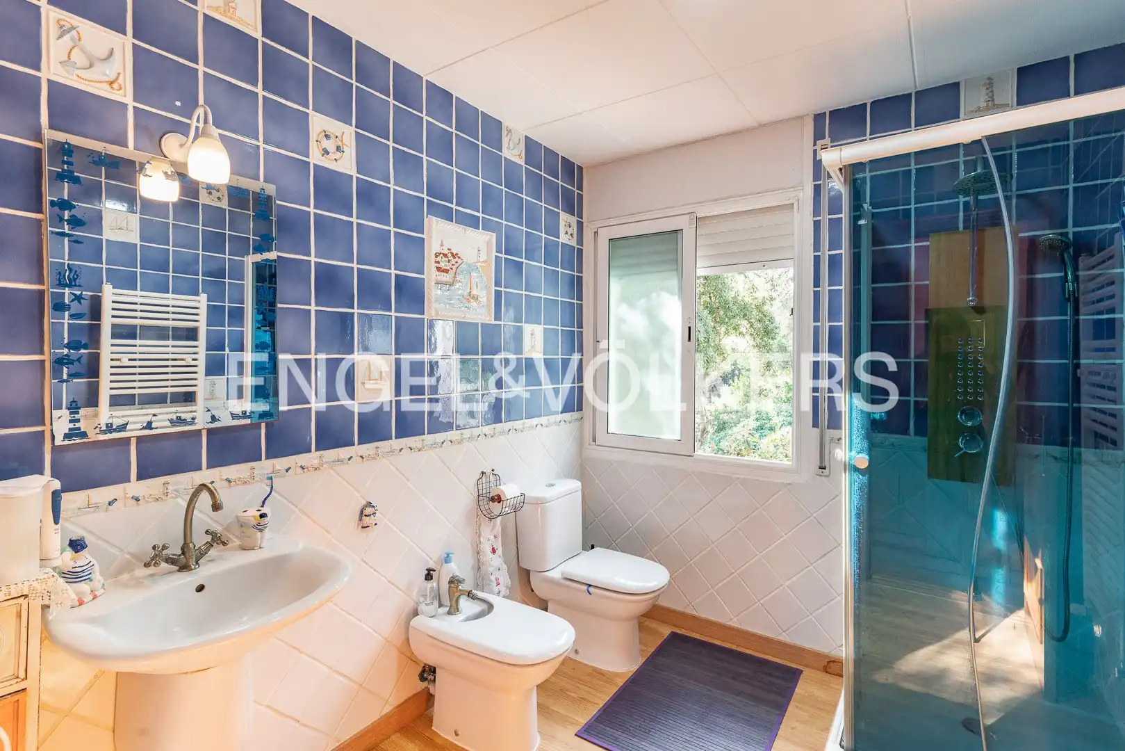 Baño de Casa o chalet en venta en Pineda de Mar con Calefacción, Jardín privado y Terraza