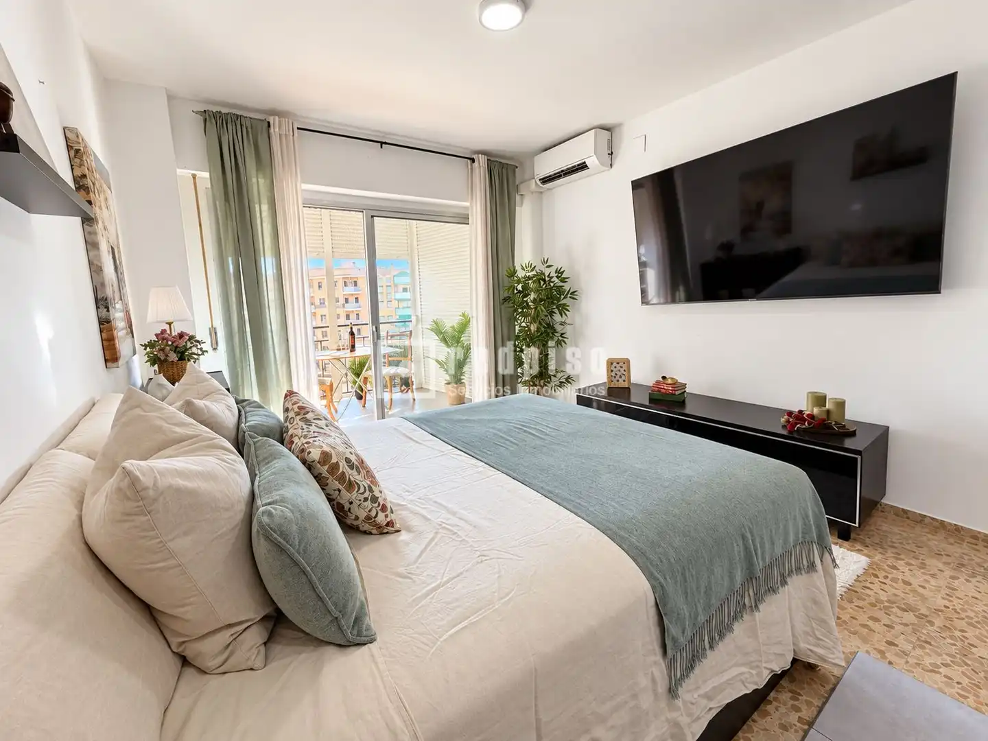 Estudio con ascensor en venta en de los Manantiales, imagen 2