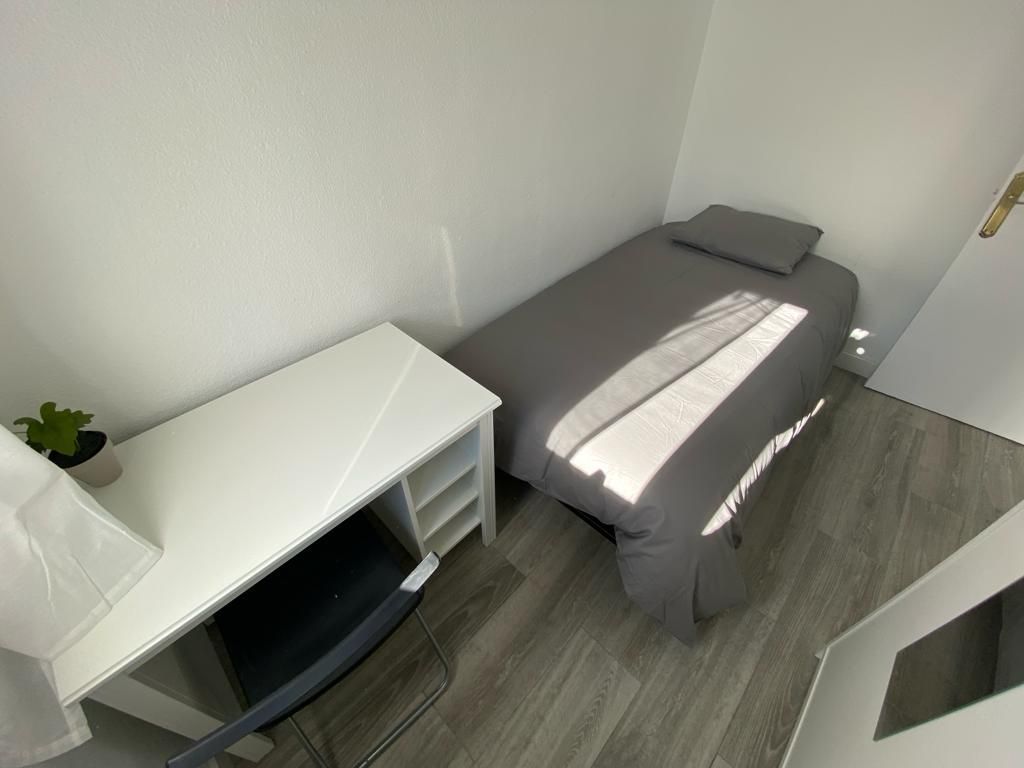 Flat to share in Calle Concepción de la Oliva, 12, Butarque