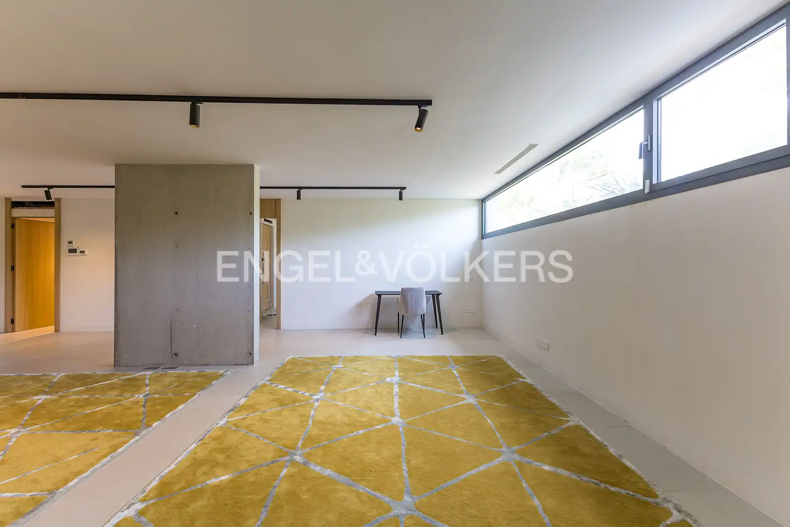 Sala d'estar de Casa o xalet en venda en Tarragona amb Aire condicionat, Calefacció i Jardí privat