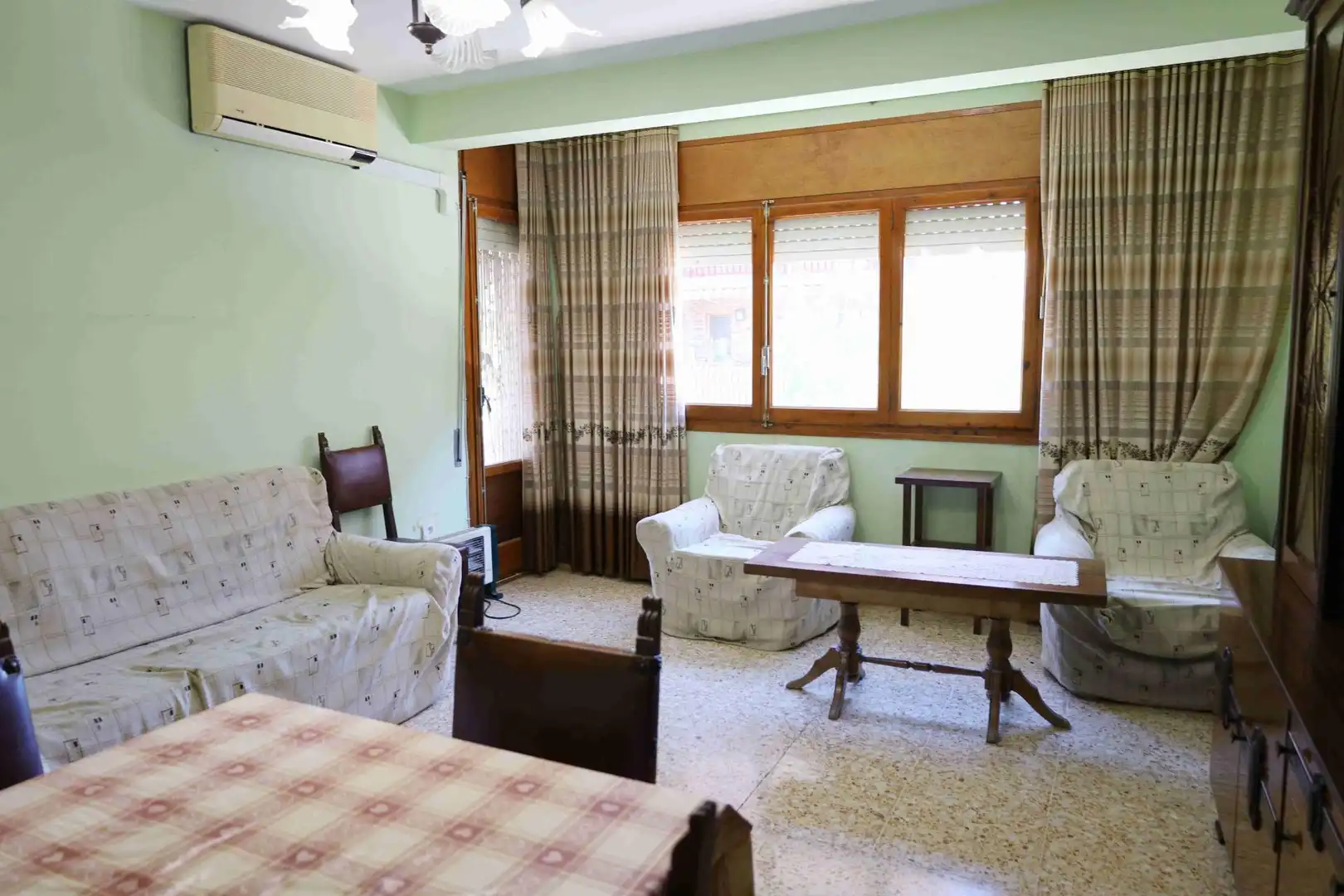 Sala de estar de Piso en venta en Alcañiz con Terraza y Balcón