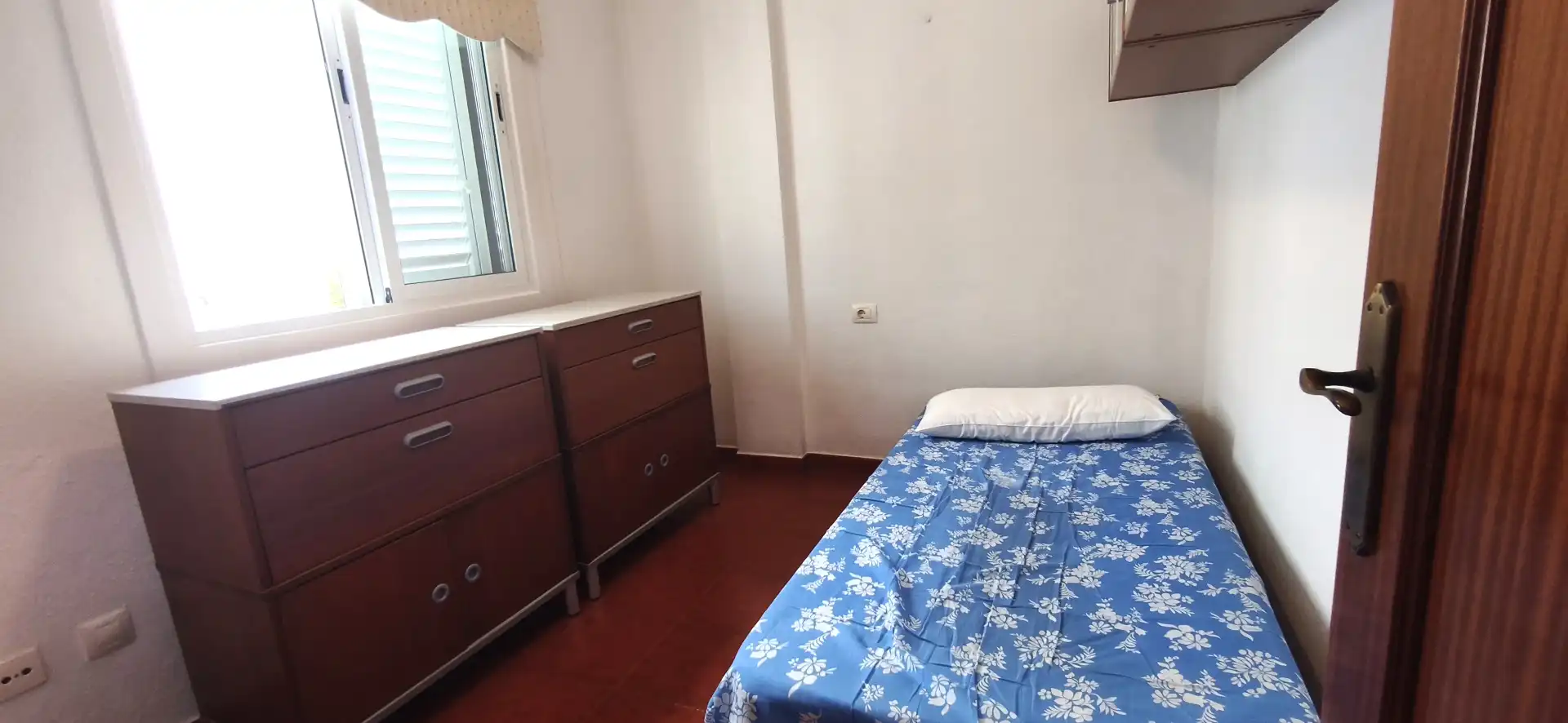 Schlafzimmer von Wohnung zur Miete in San Cristóbal de la Laguna mit Möbliert, Ofen und Waschmaschine
