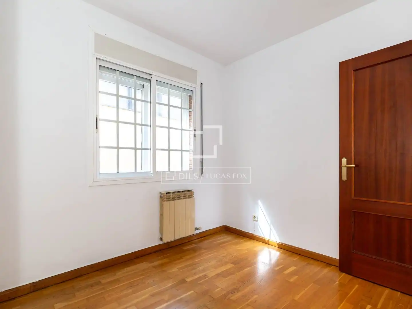 Außenansicht von Wohnung zum Verkauf in Sant Just Desvern mit Terrasse und Balkon