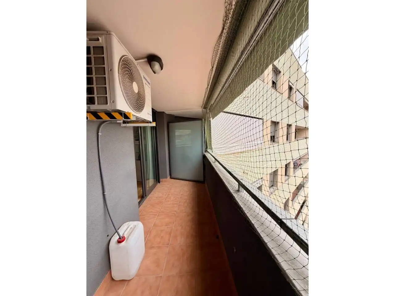 Terrasse von Wohnung zum Verkauf in Cornellà de Llobregat mit Balkon