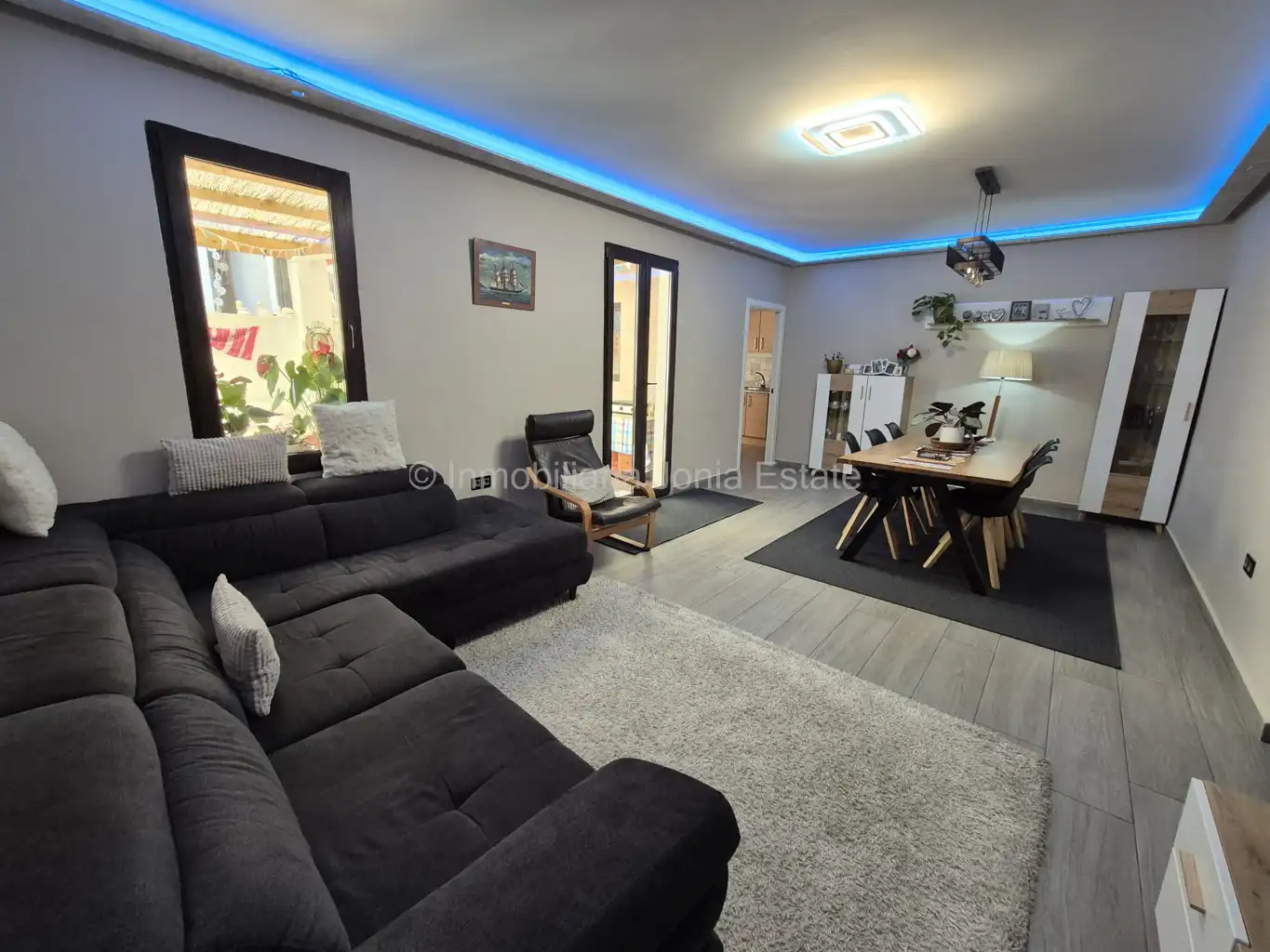 Apartamento con piscina en venta en Centro Urbano, imagen 5
