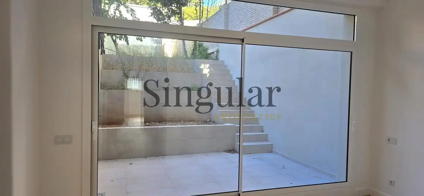 Terraza de Dúplex en venta en Barcelona con Aire acondicionado, Calefacción y Jardín privado