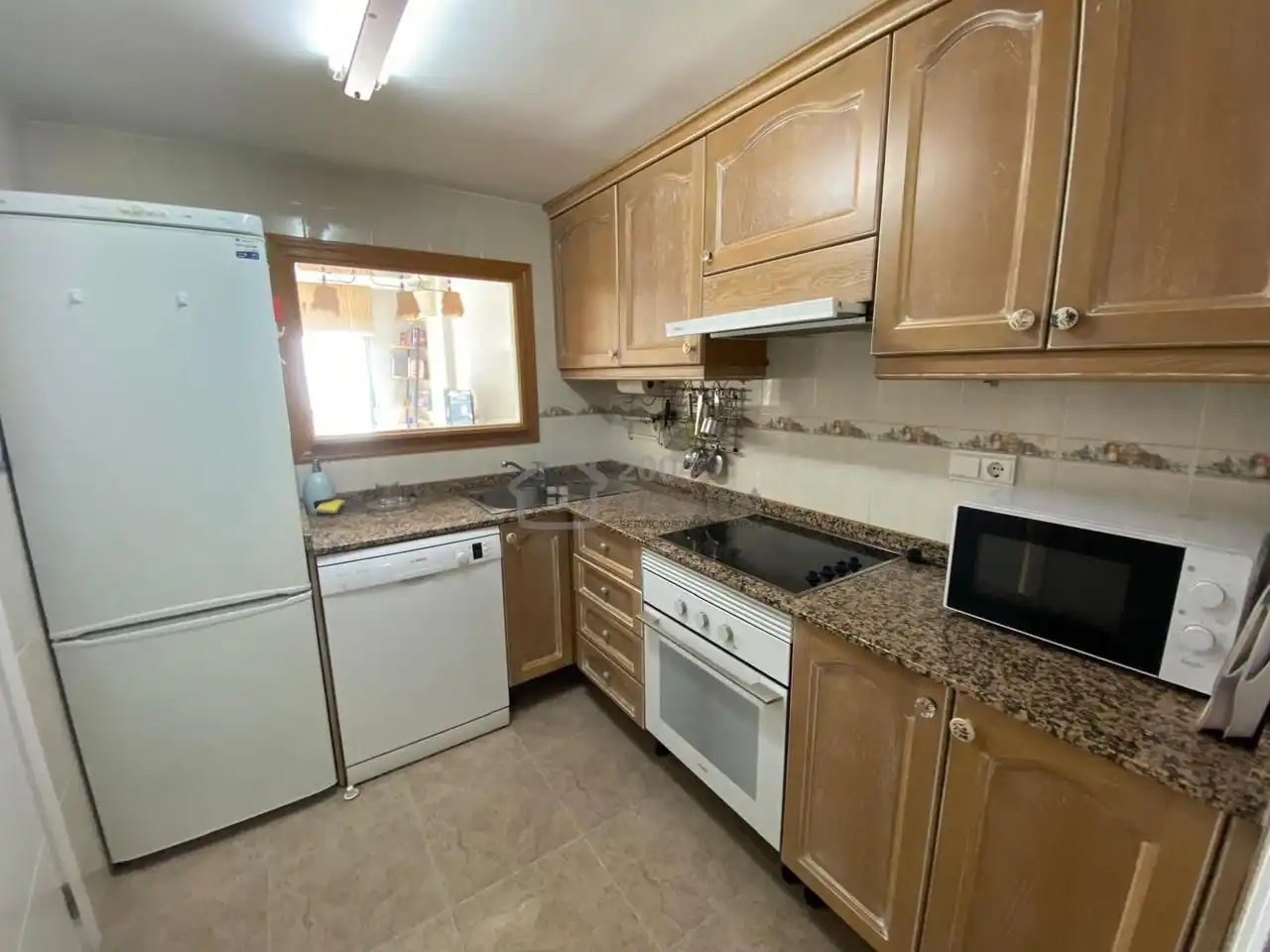 Küche von Wohnung zum Verkauf in Villajoyosa / La Vila Joiosa mit Klimaanlage, Terrasse und Gemeinschaftspool