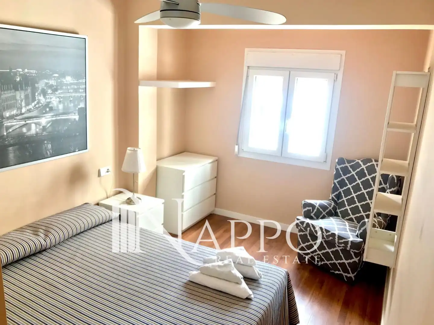 Flat for rent in Gaspar bennazar, Plaça de Toros