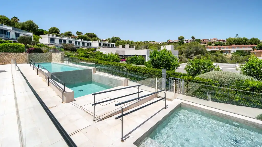 Piscina de Casa o xalet en venda en Calvià amb Aire condicionat, Calefacció i Terrassa
