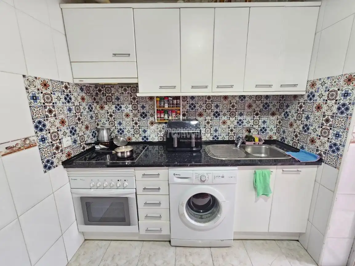 Cocina de Piso en venta en Madrid con Calefacción