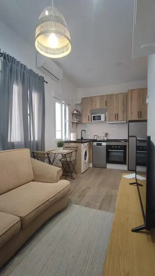 Küche von Wohnung zur Miete in Madrid mit Klimaanlage, Heizung und Möbliert