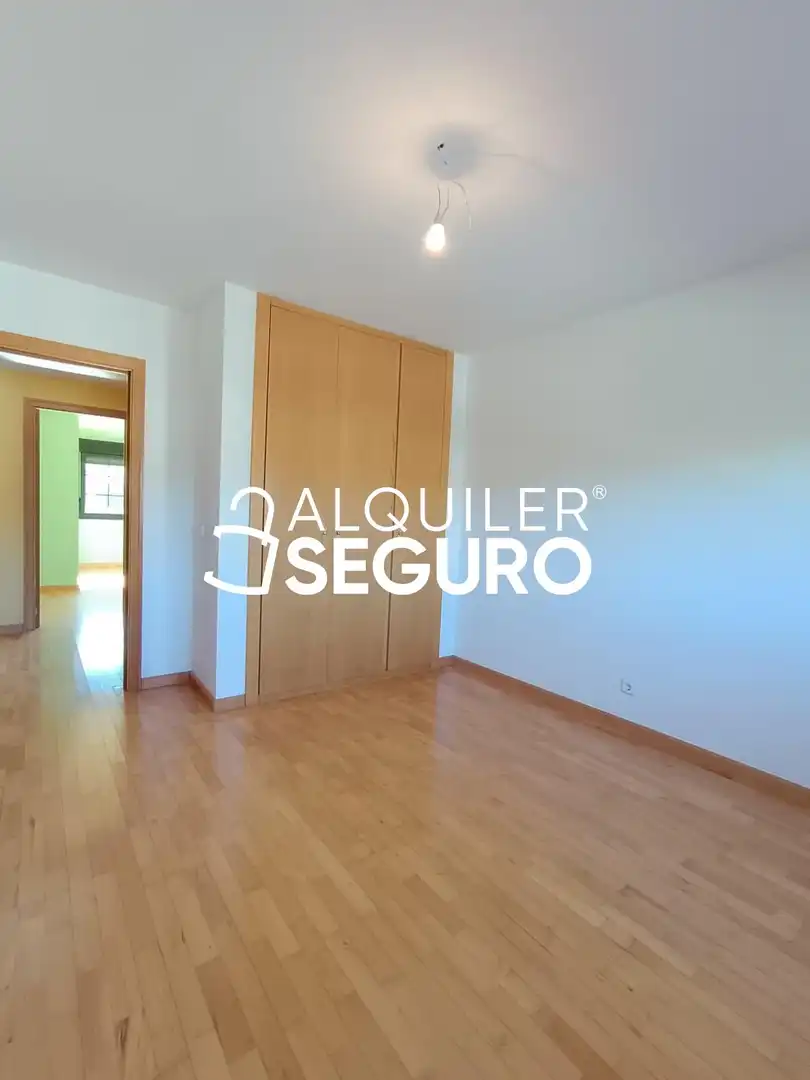 Dormitori de Casa o xalet de lloguer en Aranjuez amb Calefacció, Terrassa i Traster