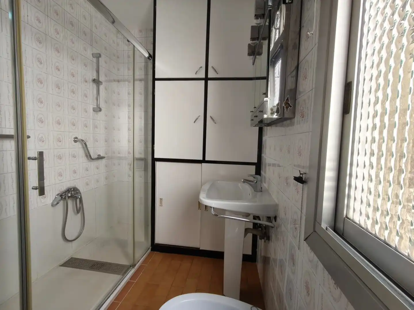Bathroom of Flat for sale in Getxo   with Terrace