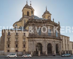 Exterior view of Apartment for sale in  Madrid Capital  with Air Conditioner, Heating and Parquet flooring