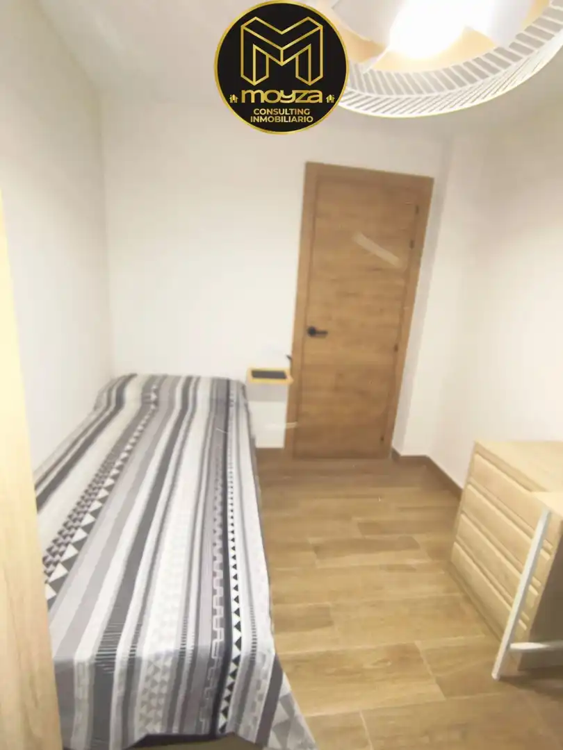 Wohnung zur Miete in Peñamefecit - Avda Barcelona