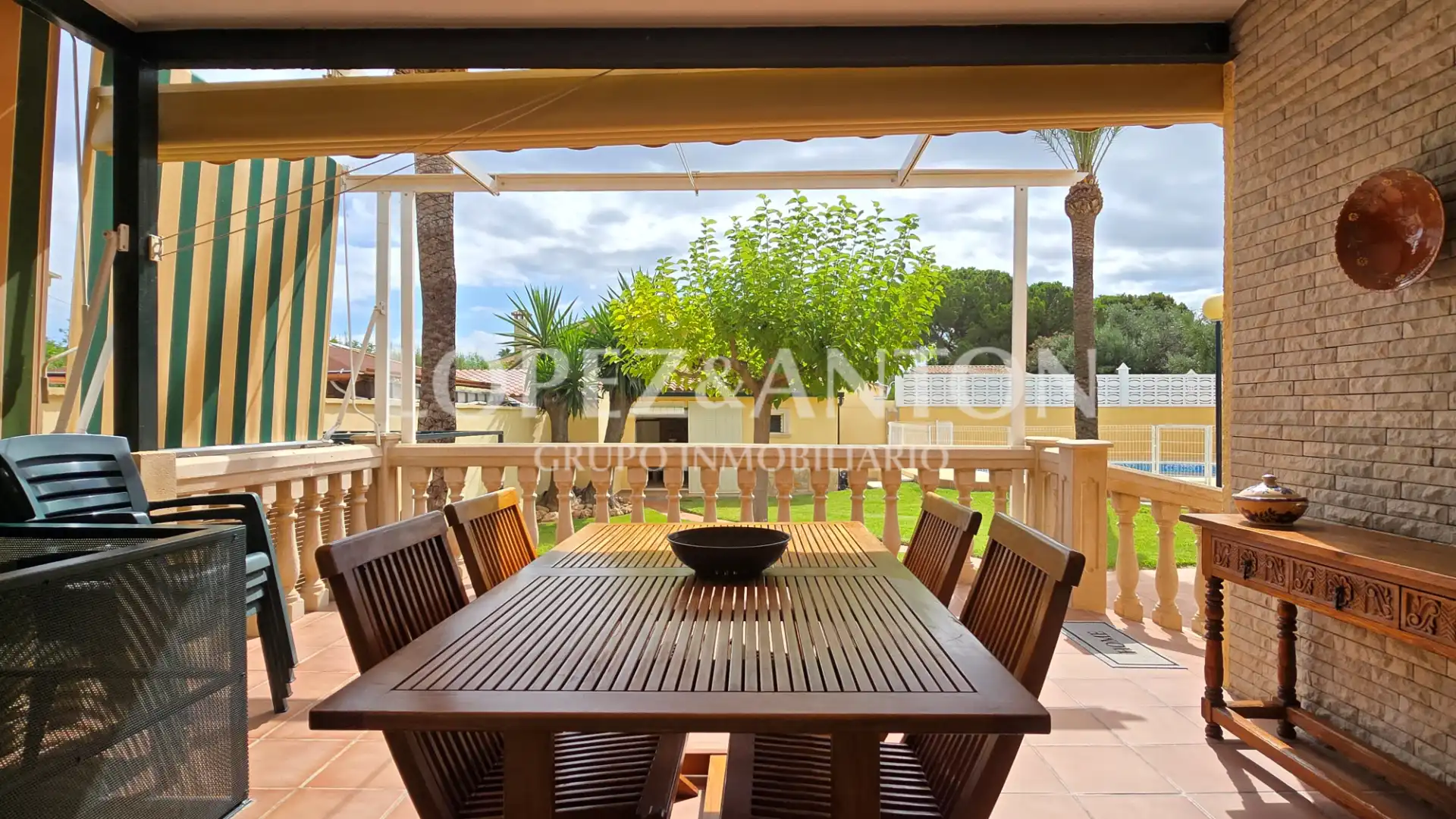 Terrace of Houses for sale in L'Eliana  with Air Conditioner, Private garden and Terrace