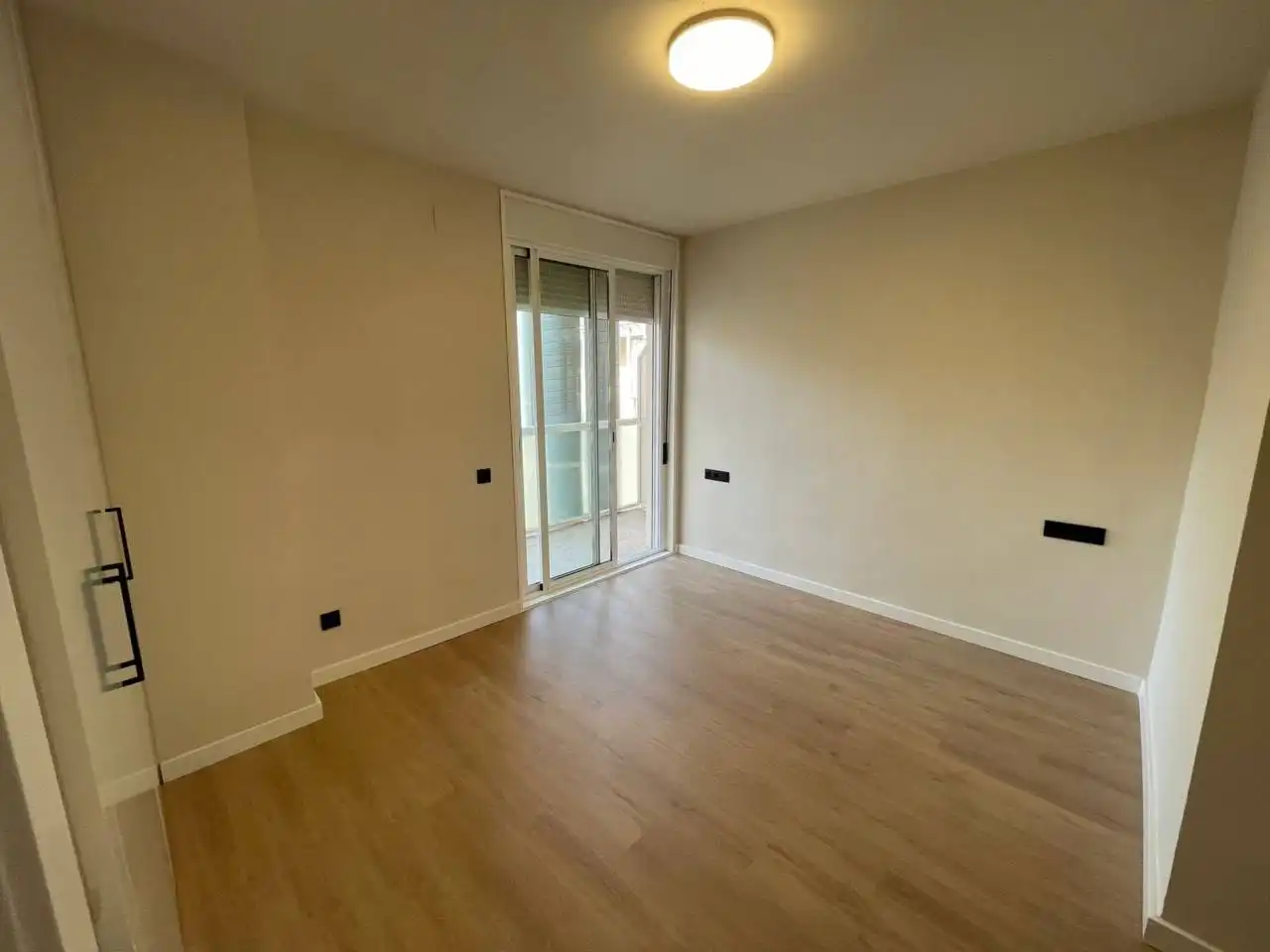 Bedroom of Attic for sale in Vila-seca  with Air Conditioner, Parquet flooring and Terrace