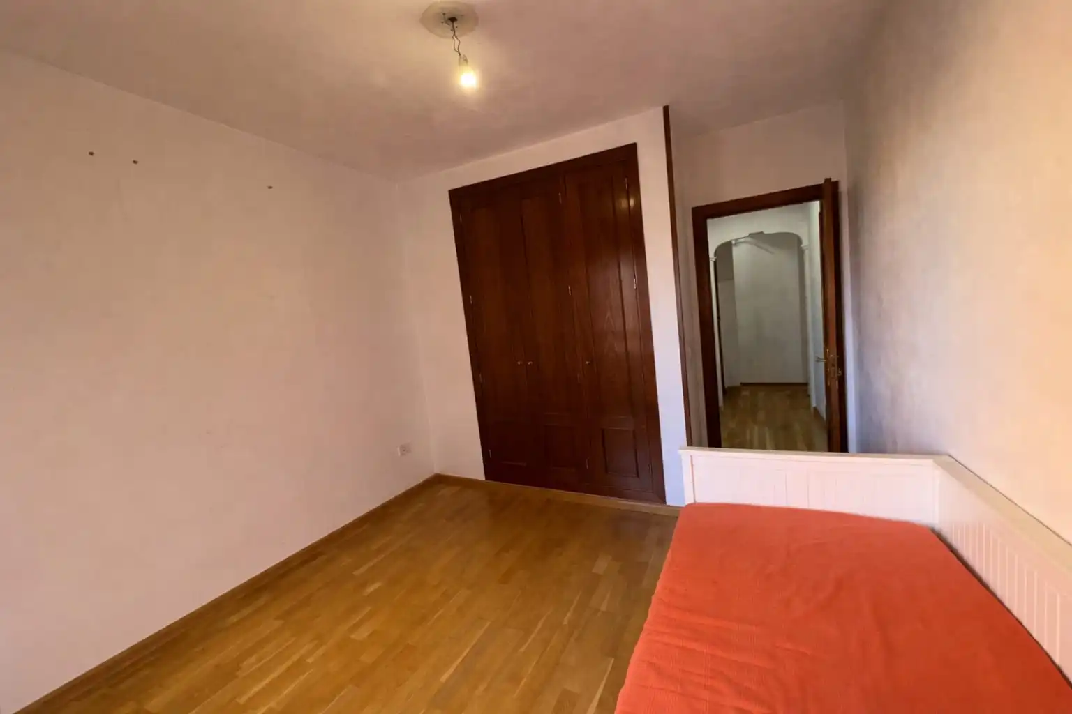 Bedroom of Attic for sale in Valladolid  with Air Conditioner, Heating and Parquet flooring