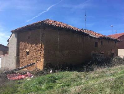 Casa-chalet en Venta en Valverde de la Virgen