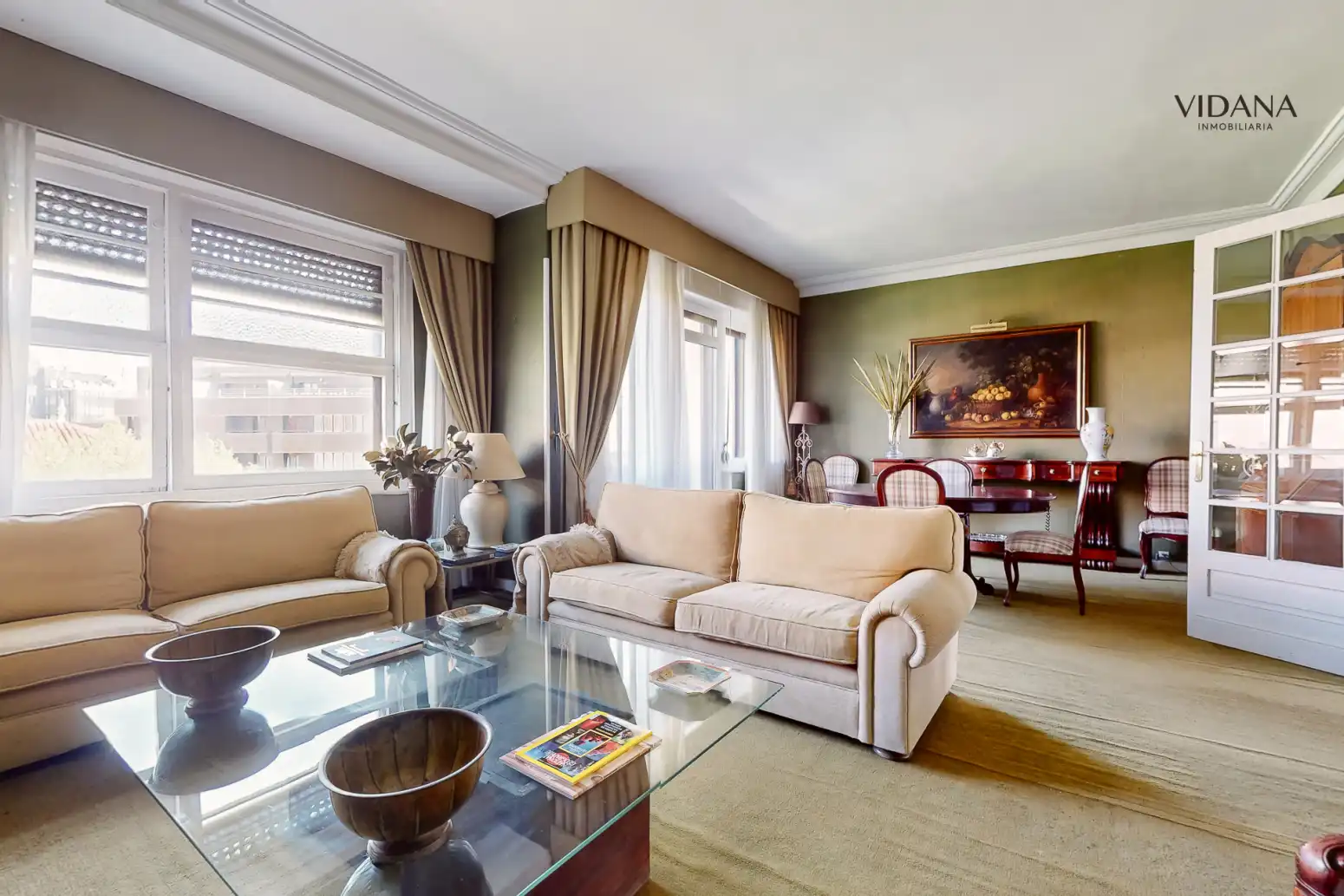 Sala de estar de Piso en venta en  Pamplona / Iruña con Calefacción, Parquet y Trastero