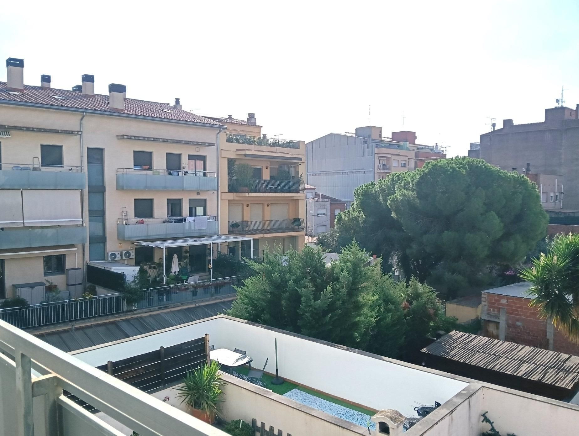 Exterior view of Flat for sale in Figueres  with Heating and Balcony