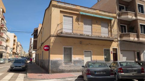 Foto 2 de Edificio en venta en Plaza Crevillente - Antiguos Juzgados - El Asilo, Elche / Elx