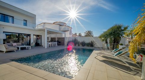 Foto 4 von Haus oder Chalet zum Verkauf in Cap Ras - Creus - Falconera, Empuriabrava