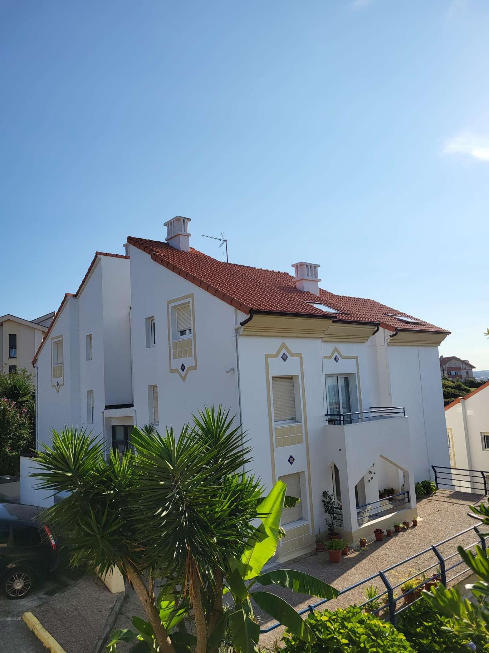 Exterior view of Study to share in Miengo  with Air Conditioner, Terrace and Furnished