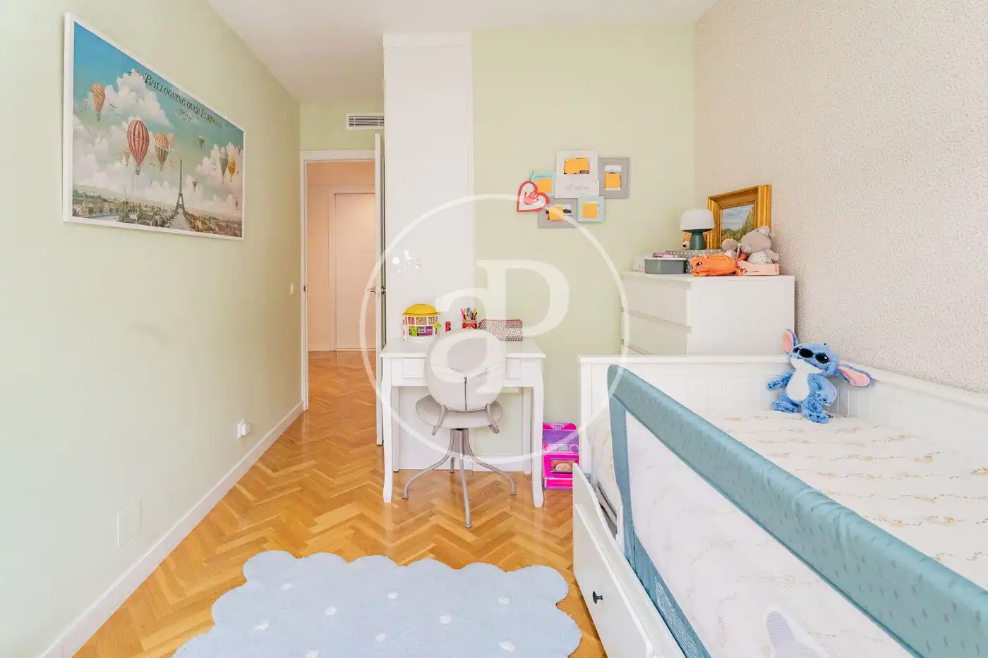 Schlafzimmer von Wohnung zum Verkauf in Pozuelo de Alarcón mit Klimaanlage, Heizung und Privatgarten