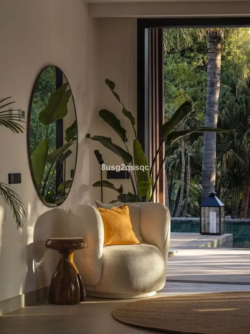Sala de estar de Casa o chalet en venta en Marbella con Piscina comunitaria
