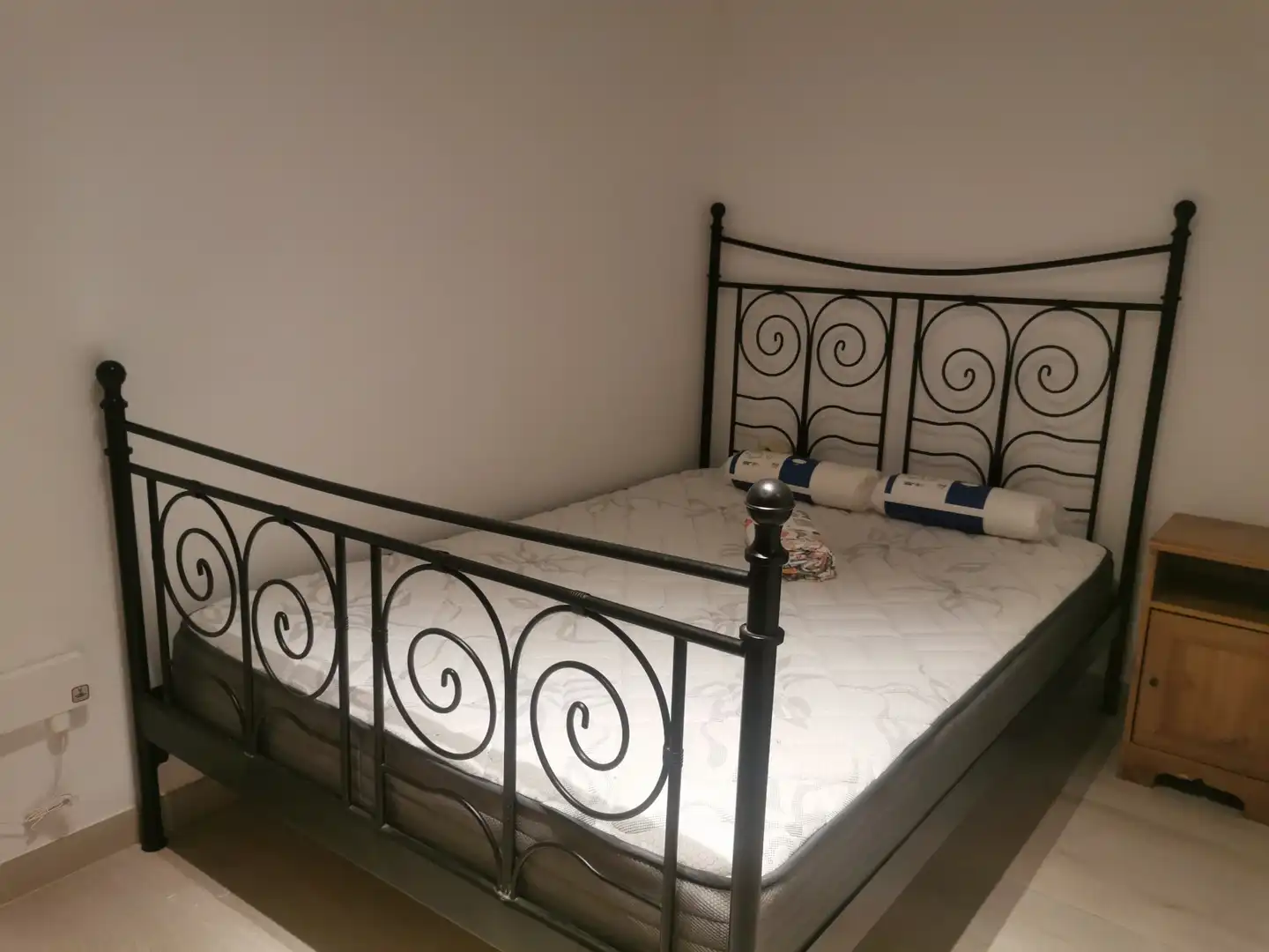 Bedroom of Flat for rent in Barcelona  with Air Conditioner, Parquet flooring and Furnished