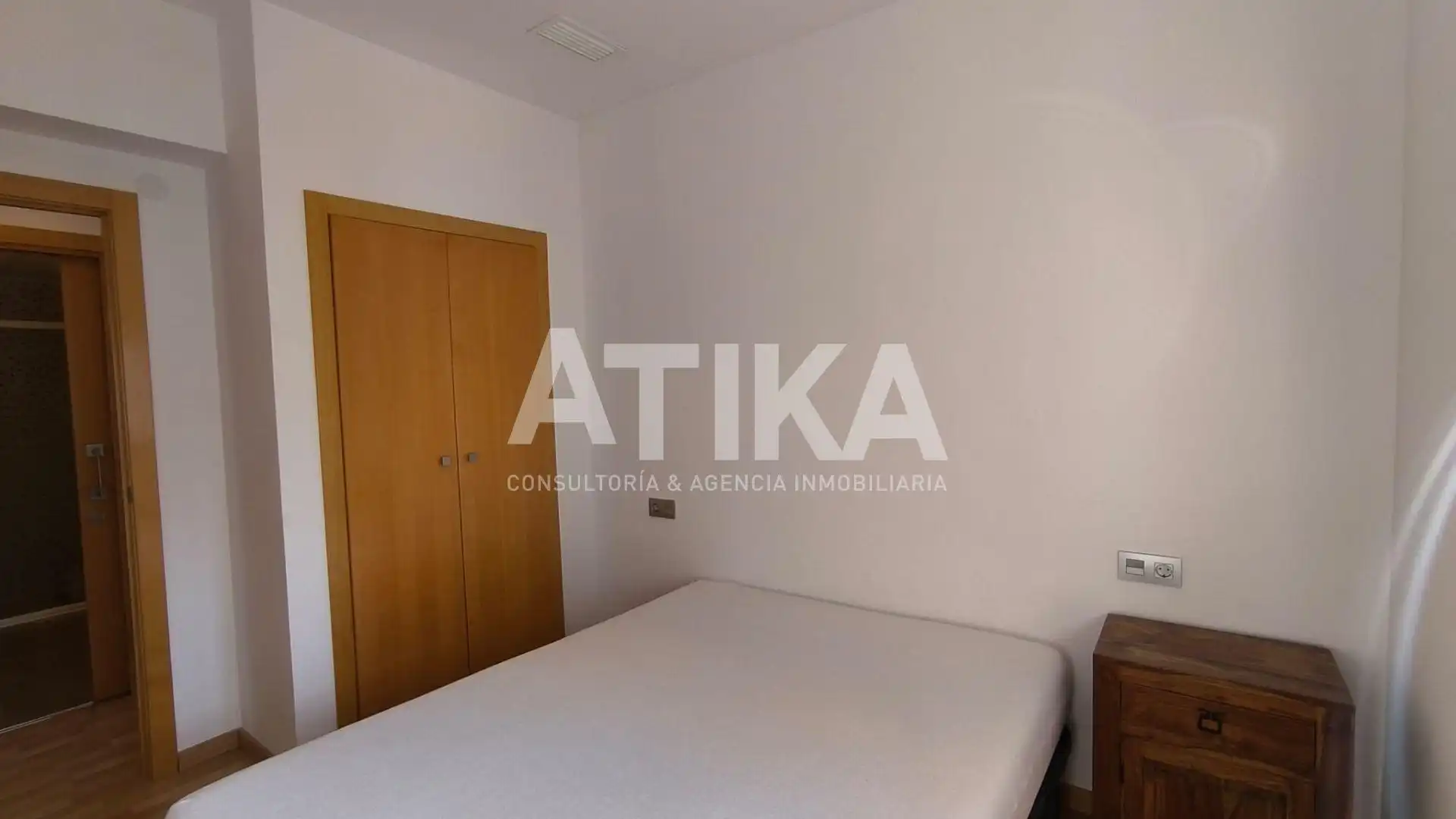 Bedroom of Flat for sale in Daimús  with Air Conditioner, Heating and Parquet flooring