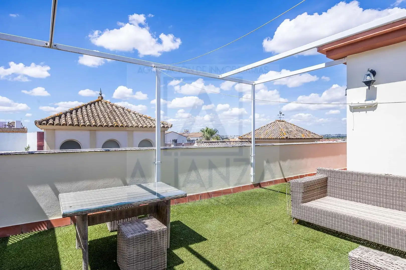 Terrasse von Maisonette zum Verkauf in Gines mit Klimaanlage, Terrasse und Abstellraum